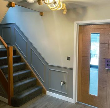 Warm & Welcoming Entrance Hall, Stairs and Landing